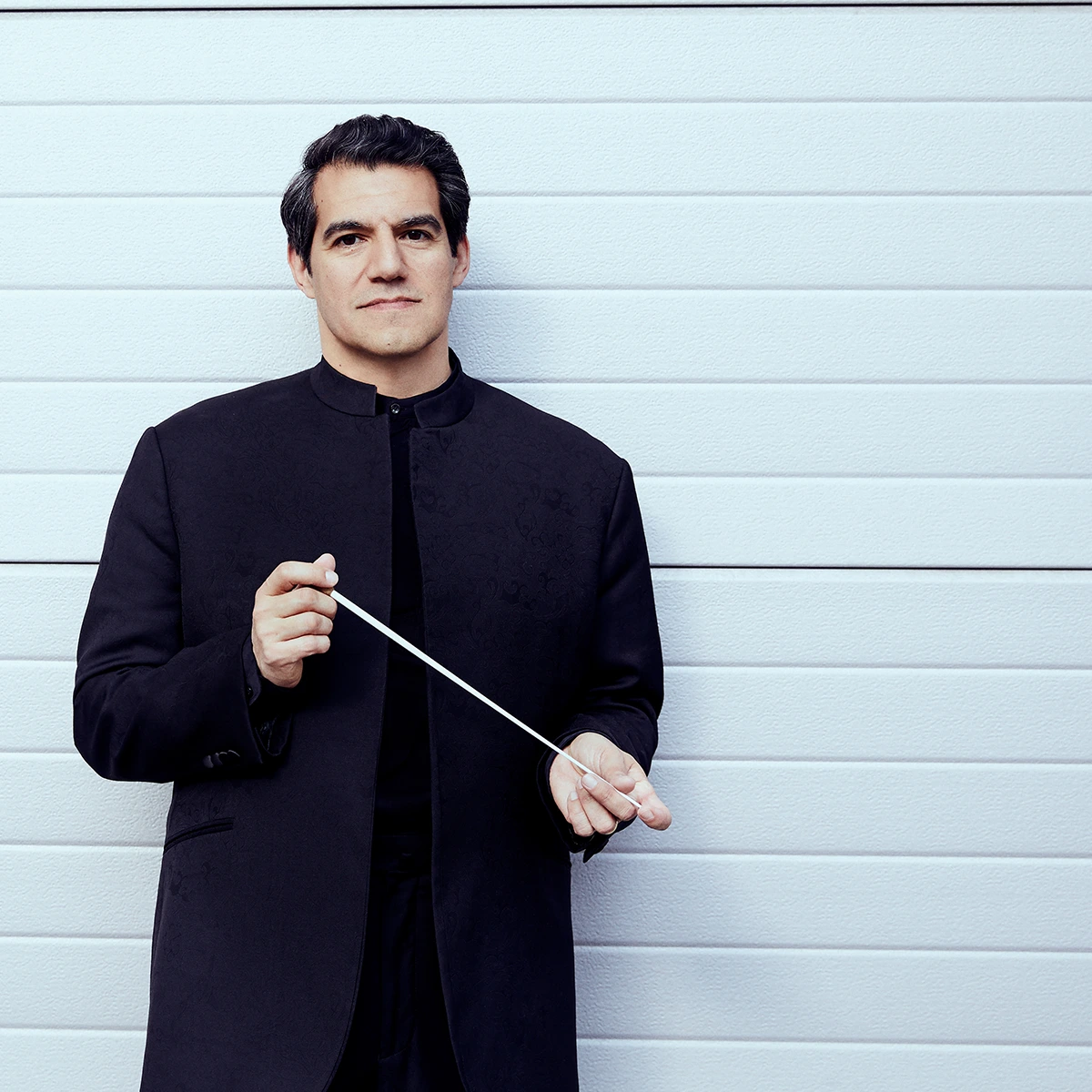 Miguel Harth-Bedoya, Masterworks 5 guest conductor