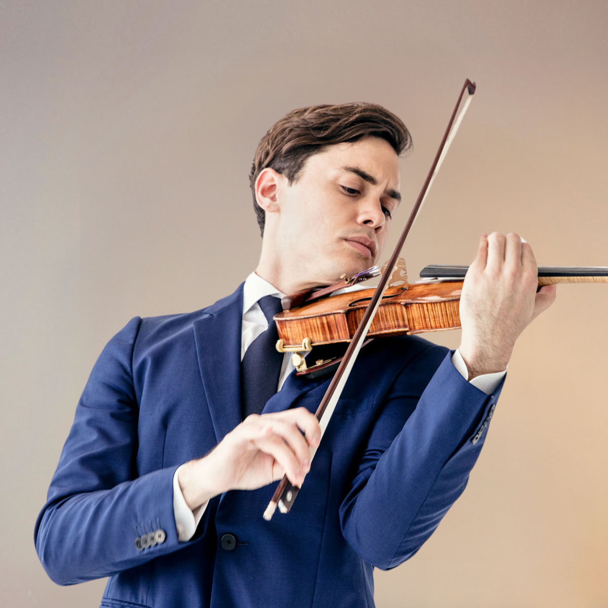 Benjamin Beilman, featured violinist