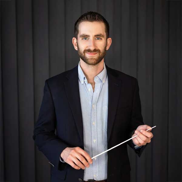 Benjamin Manis, conductor