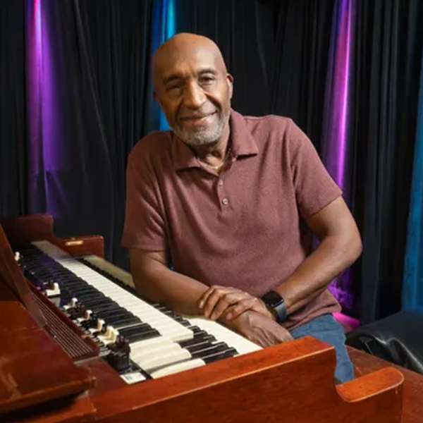 Bobby Floyd, featured pianist